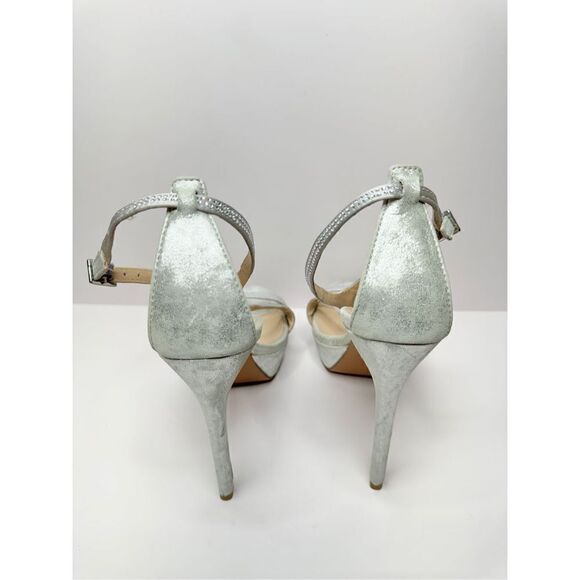 Pelle Moda Onora Sandal Size 9 Silver Metallic Suede Ankle Strap Rhinestone - Picture 6 of 9